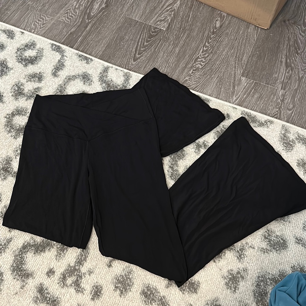 aerie crossover flare leggings